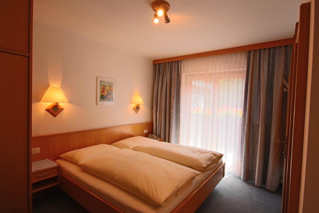 Pension Riedlsperger Saalbach-Hinterglemm Exterior photo